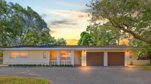 2800 Pinellas Point Dr S, Saint Petersburg, FL 33712