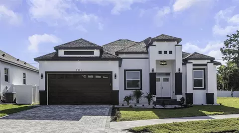 1711 E Lagoon Cir, Clearwater, FL 33765