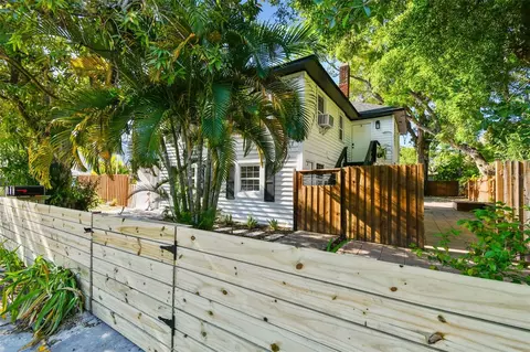 1431 9th Ave S, Saint Petersburg, FL 33705
