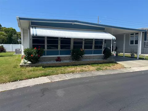 126 Pindo Palm St W, Largo, FL 33770