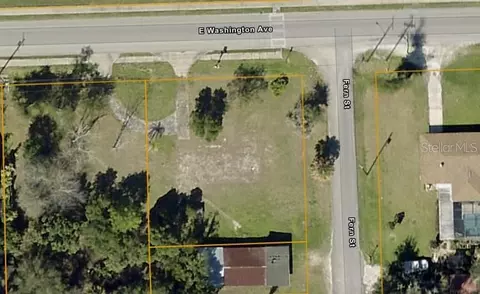 139 E Washington Ave, Pierson, FL 32180