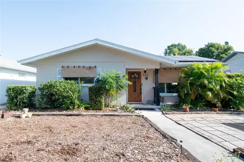 329 37th Ave NE, Saint Petersburg, FL 33704