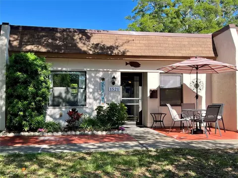 1521 Arrowhead Cir W #11-B, Clearwater, FL 33759
