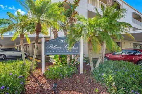215 Valencia Blvd #104, Belleair Bluffs, FL 33770