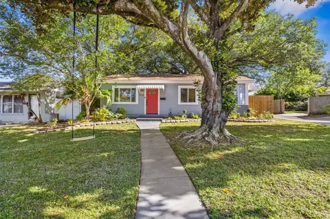 1130 48th Ave N, Saint Petersburg, FL 33703