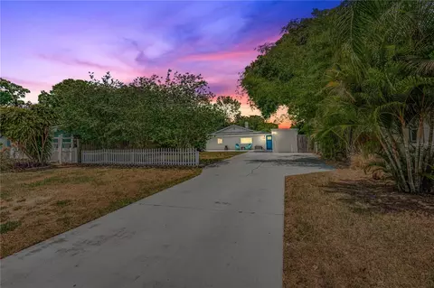 1745 11th Ave N, Saint Petersburg, FL 33713