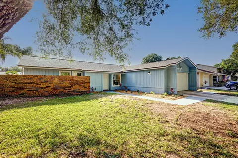 15917 Country Farm Pl, Tampa, FL 33624