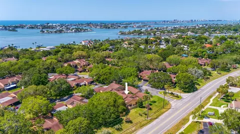 13300 Indian Rocks Rd #1402, Largo, FL 33774