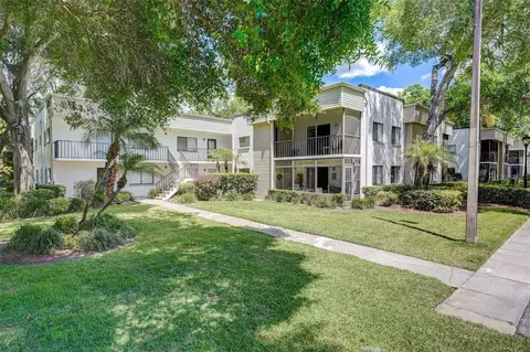 2375 Fox Chase Blvd #238, Palm Harbor, FL 34683