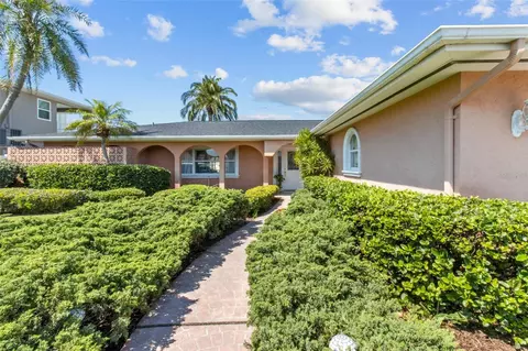 6434 2nd Palm Pt, Saint Pete Beach, FL 33706