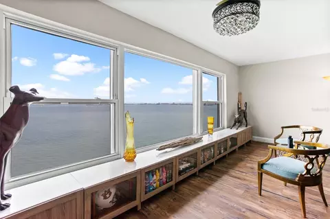 6020 Shore Blvd S #904, Gulfport, FL 33707