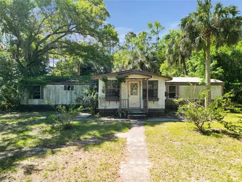 136 Marjorie Ave, Inglis, FL 34449