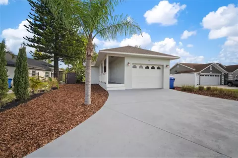 106 Lookout Dr, Apollo Beach, FL 33572