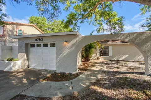 8793 Bridlewood Way, Seminole, FL 33777