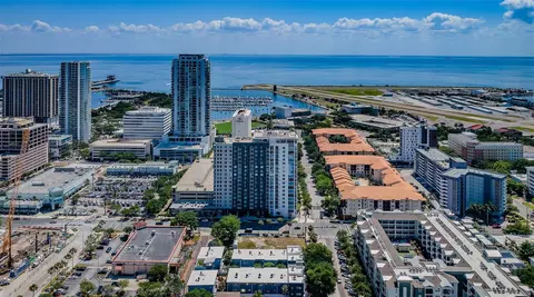 363 4th Ave S, Saint Petersburg, FL 33701