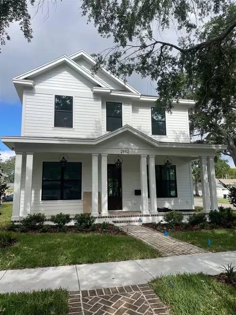 2982 12th St N, Saint Petersburg, FL 33704