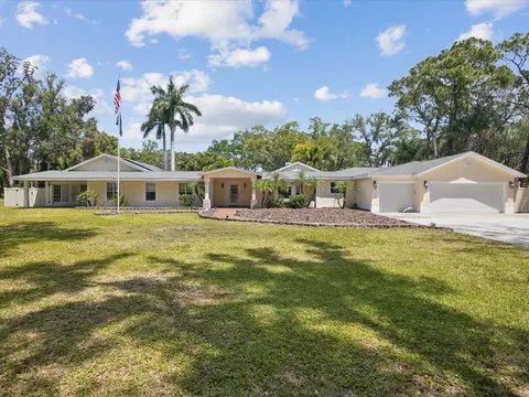 12755 74th Ave N, Seminole, FL 33776
