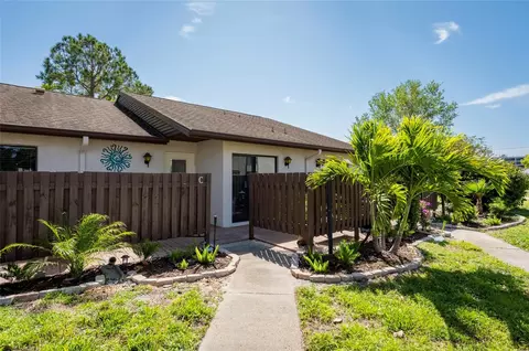 2676 Pine Ridge Way S #C, Palm Harbor, FL 34684
