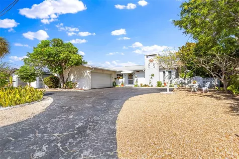 4107 Miller Dr, Saint Pete Beach, FL 33706