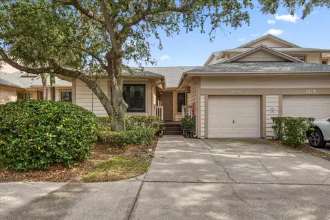 860 Amelia Ct NE #860, Saint Petersburg, FL 33702