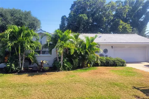 11742 67th Ave, Seminole, FL 33772