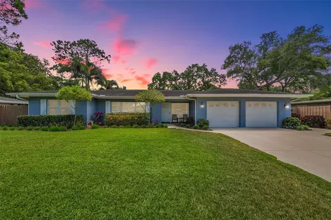 2604 Forest Pkwy N, Largo, FL 33771