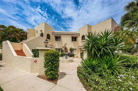 6101 34th St W #4G, Bradenton, FL 34210