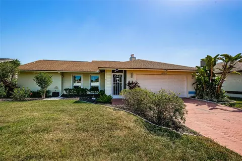 10705 Out Island Dr, Tampa, FL 33615