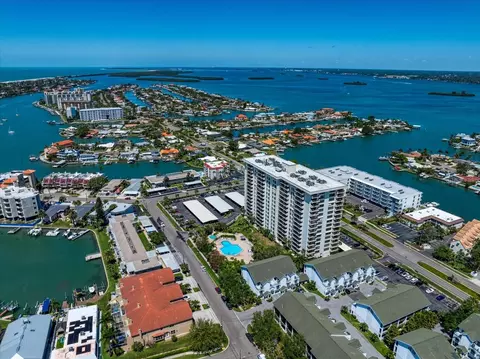 400 Island Way #605, Clearwater Beach, FL 33767