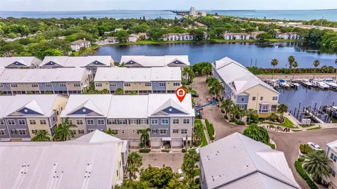 3234 Moorings Dr S, Saint Petersburg, FL 33712
