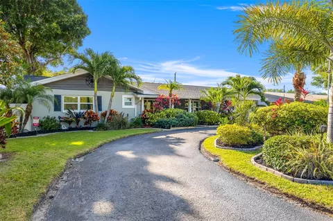 1121 Woodside Ave, Clearwater, FL 33756