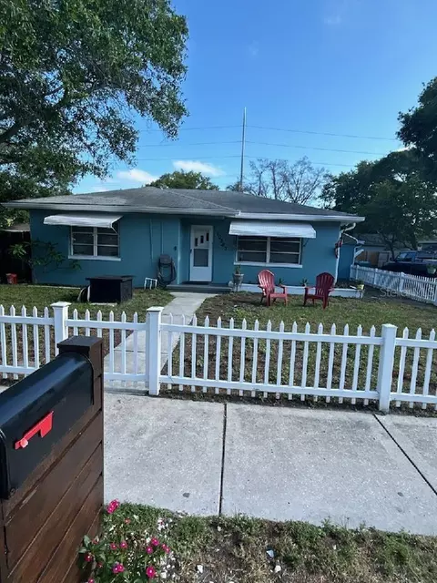 10883 70th Ave, Seminole, FL 33772
