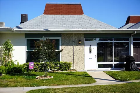 4354 Tahitian Gardens Cir #B, Holiday, FL 34691