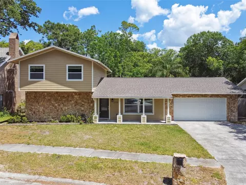 2113 W Fore Dr, Tampa, FL 33612