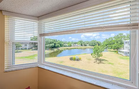 2228 Swedish Dr #42, Clearwater, FL 33763