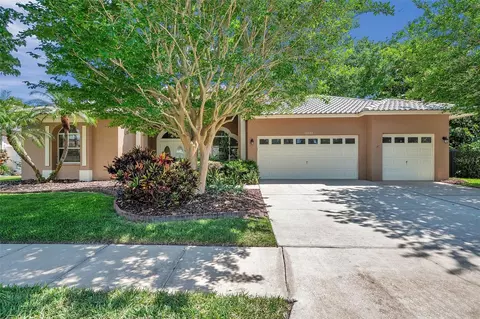 10684 Park Place Dr, Largo, FL 33778