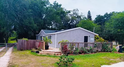 206 N Mulrennan Rd, Valrico, FL 33594