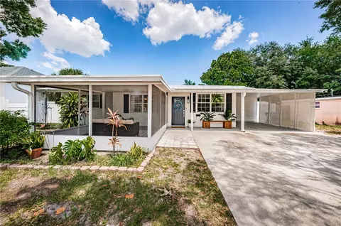 1521 76th Ave N, Saint Petersburg, FL 33702