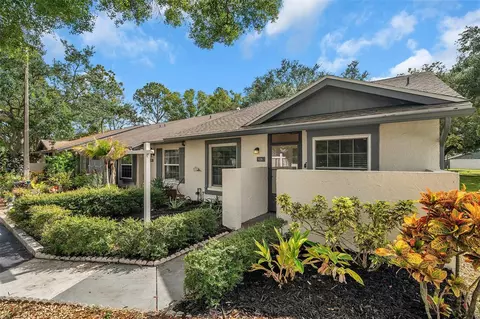 638 Capistrano Ct, Largo, FL 33771