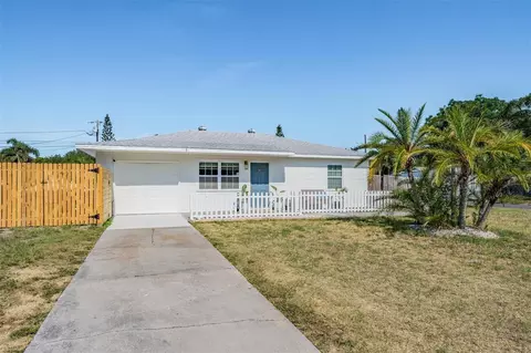 1548 Young Ave, Clearwater, FL 33756