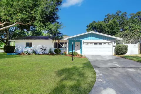 5746 Hillside St, Seminole, FL 33772