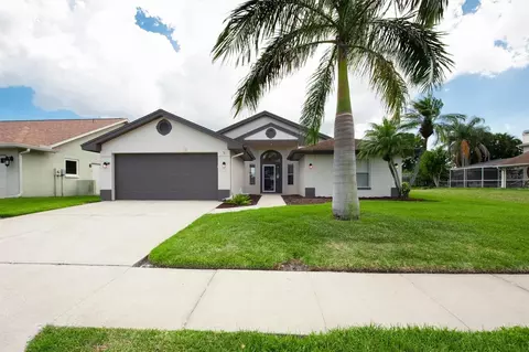 3710 103rd Ave N, Clearwater, FL 33762