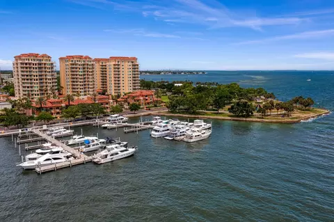 555 5th Ave NE #332, Saint Petersburg, FL 33701