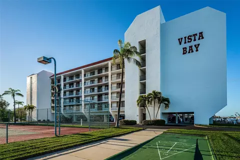 19111 Vista Bay Dr #207, Indian Shores, FL 33785
