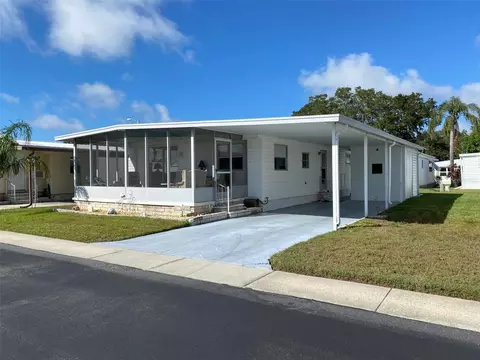 1500 County Road 1 #174, Dunedin, FL 34698