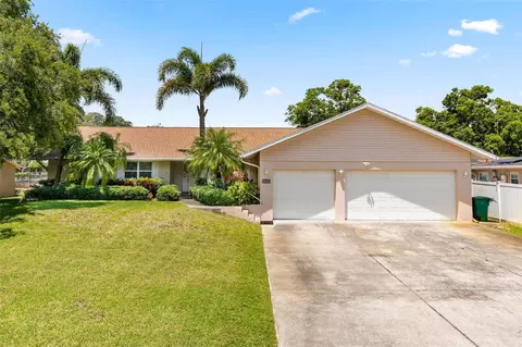 1856 Redcoat Ln, Clearwater, FL 33764