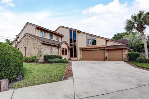 2 Villa Ct, Safety Harbor, FL 34695