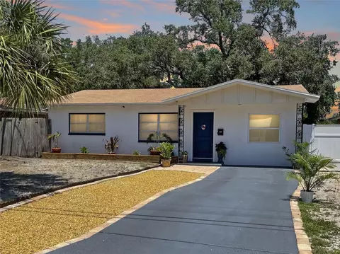 5234 6th St S, Saint Petersburg, FL 33705