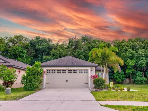 6246 Manitoba Dr, Lakeland, FL 33805