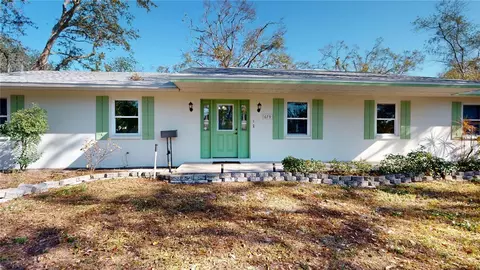 679 Lake Maggiore Blvd S, Saint Petersburg, FL 33705